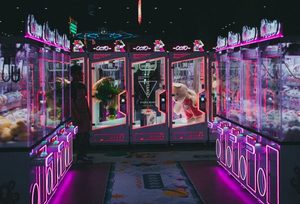 game bài di động Debet